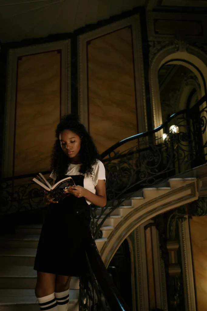 Lectores con la novela